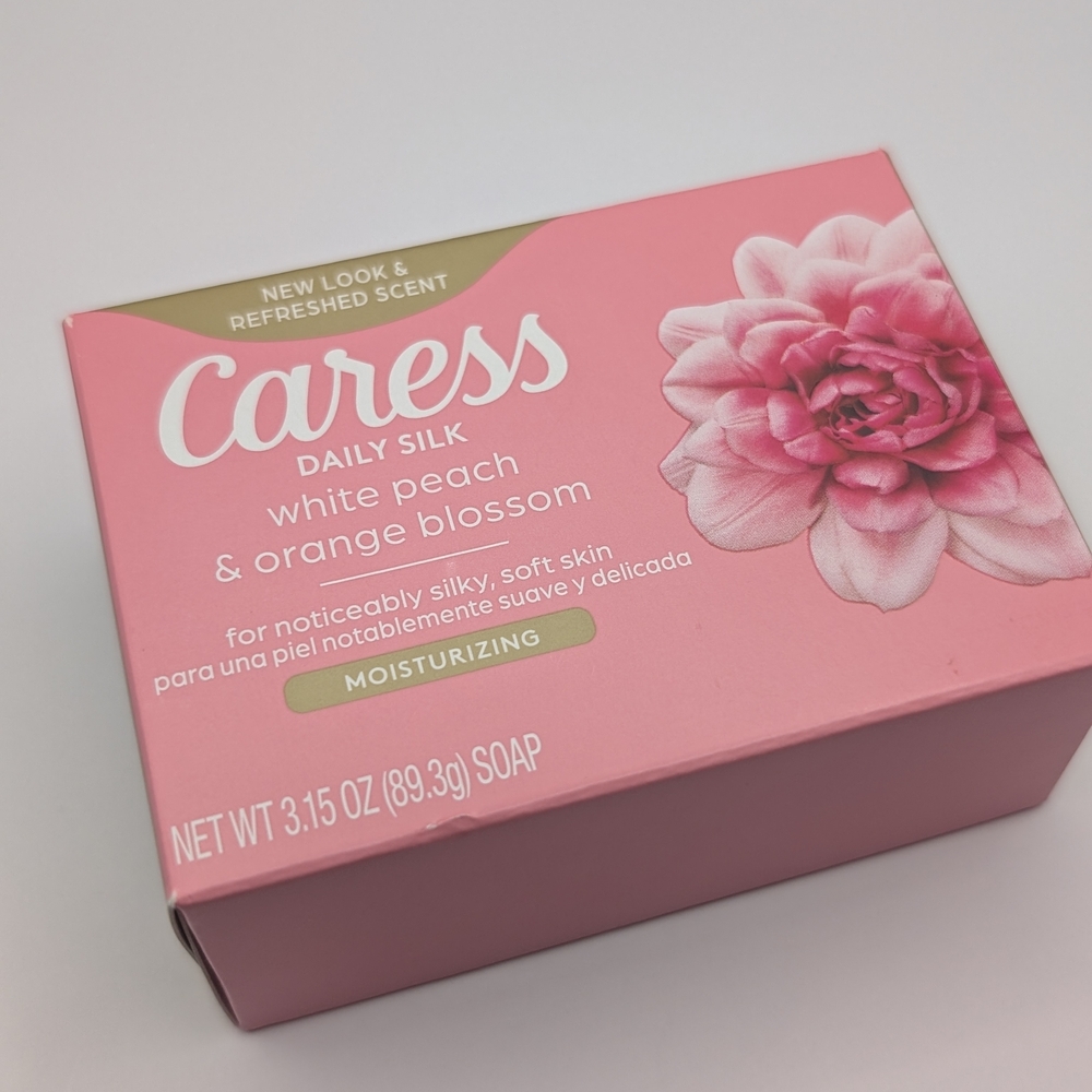 New! Caress Daily Silk Soap with White Peach and Orange Blossom